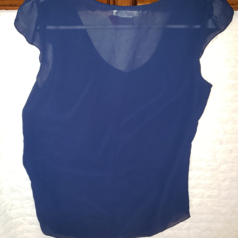 Blouse - Picture 2 of 3